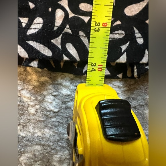 Dana Buchman Chic Black and Cream Maxi Skirt size L (i110) - Picture 5 of 8